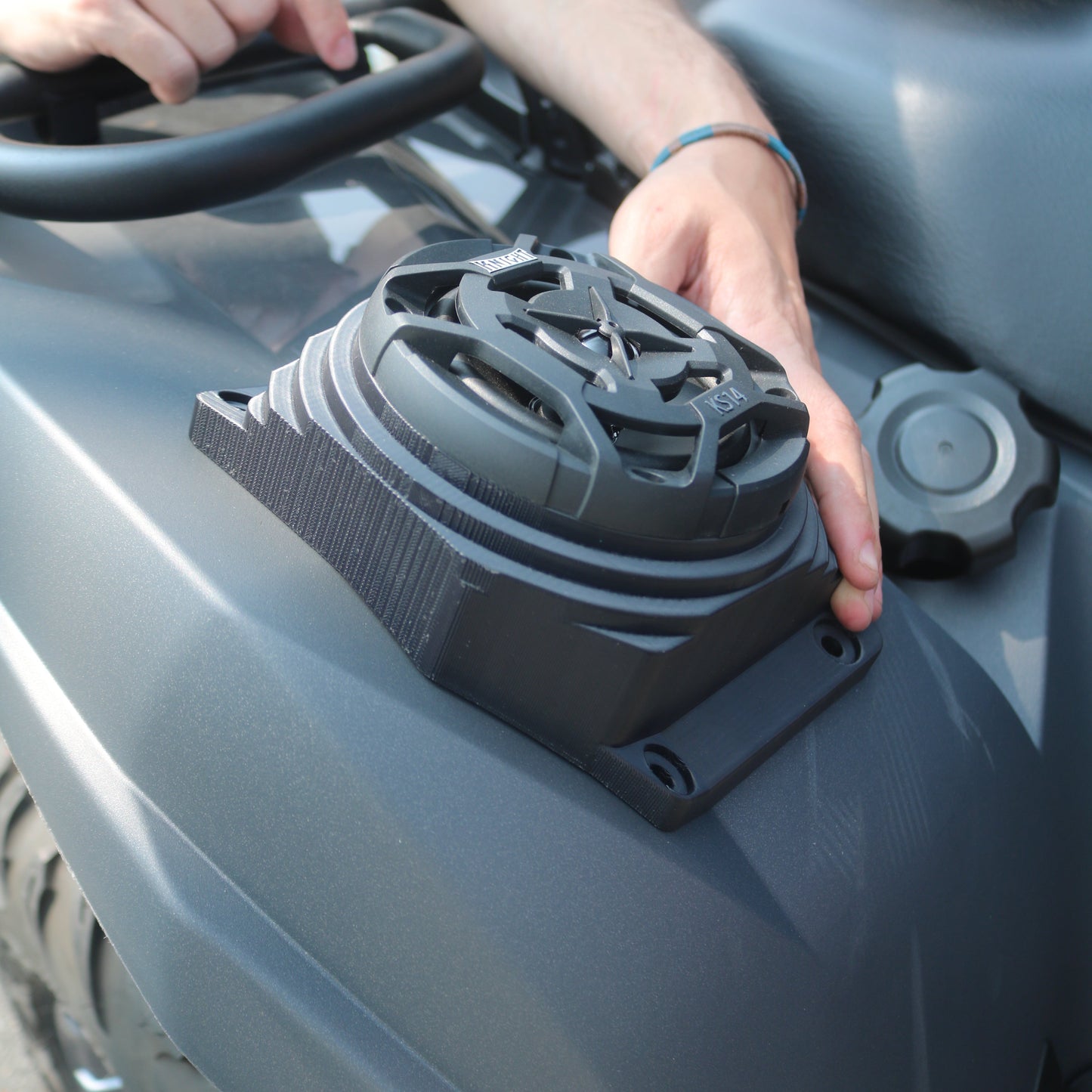 Yamaha Grizzly 700 (16–25) Bluetooth LED Rear ATV Sound System