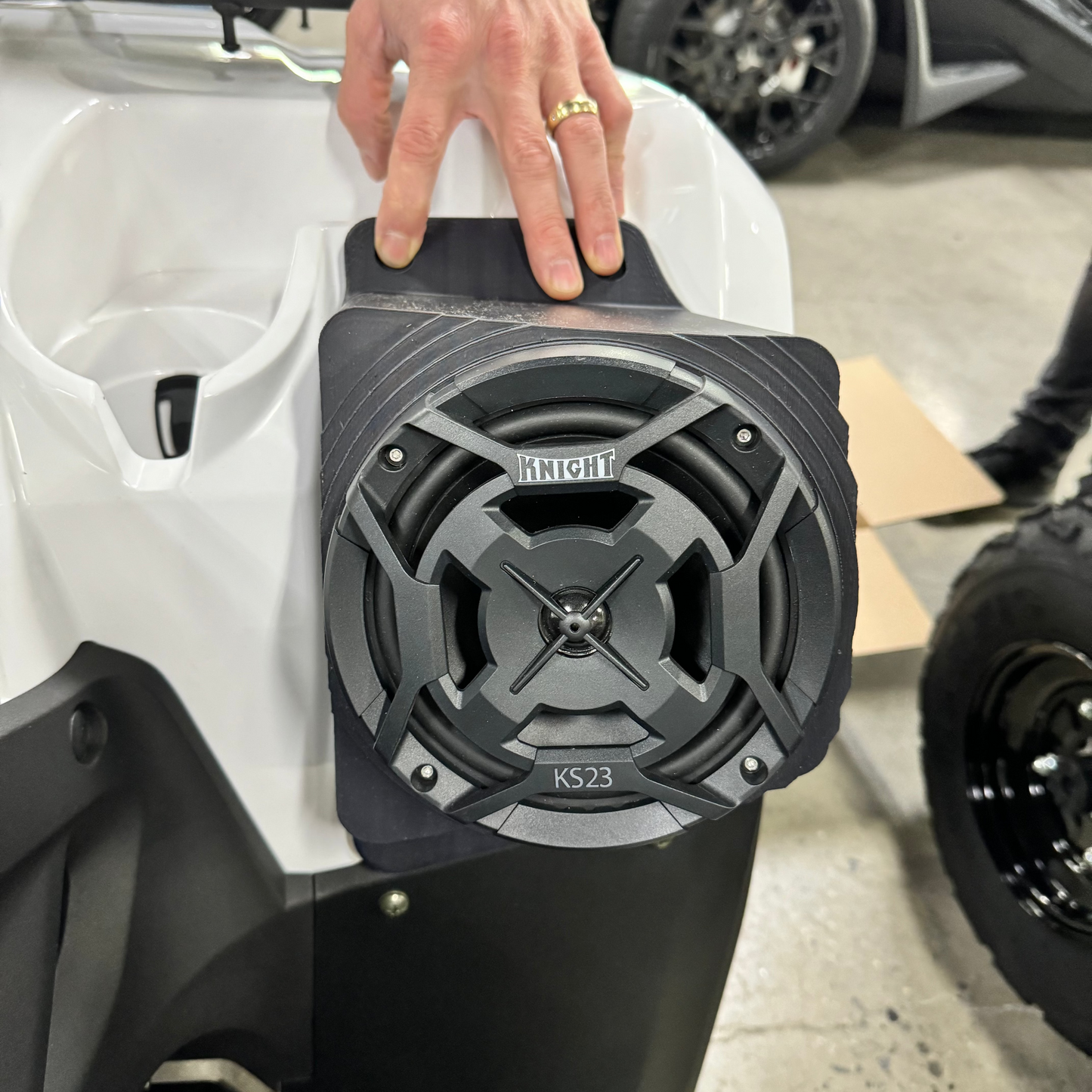 Brute Force 450 (24-25) Bluetooth LED ATV Sound System