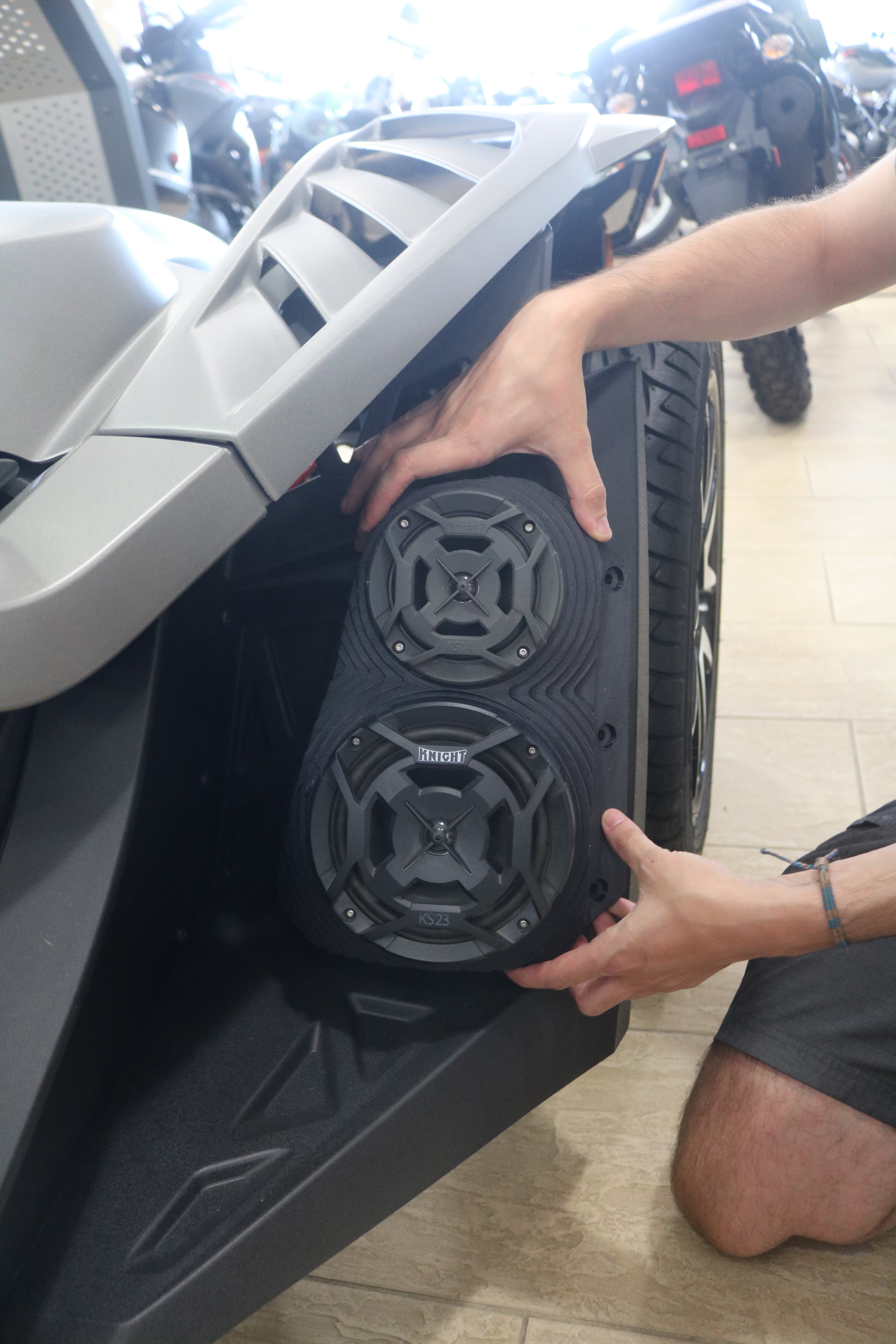 Polaris Slingshot Bluetooth Fender Mounted Speaker Pods