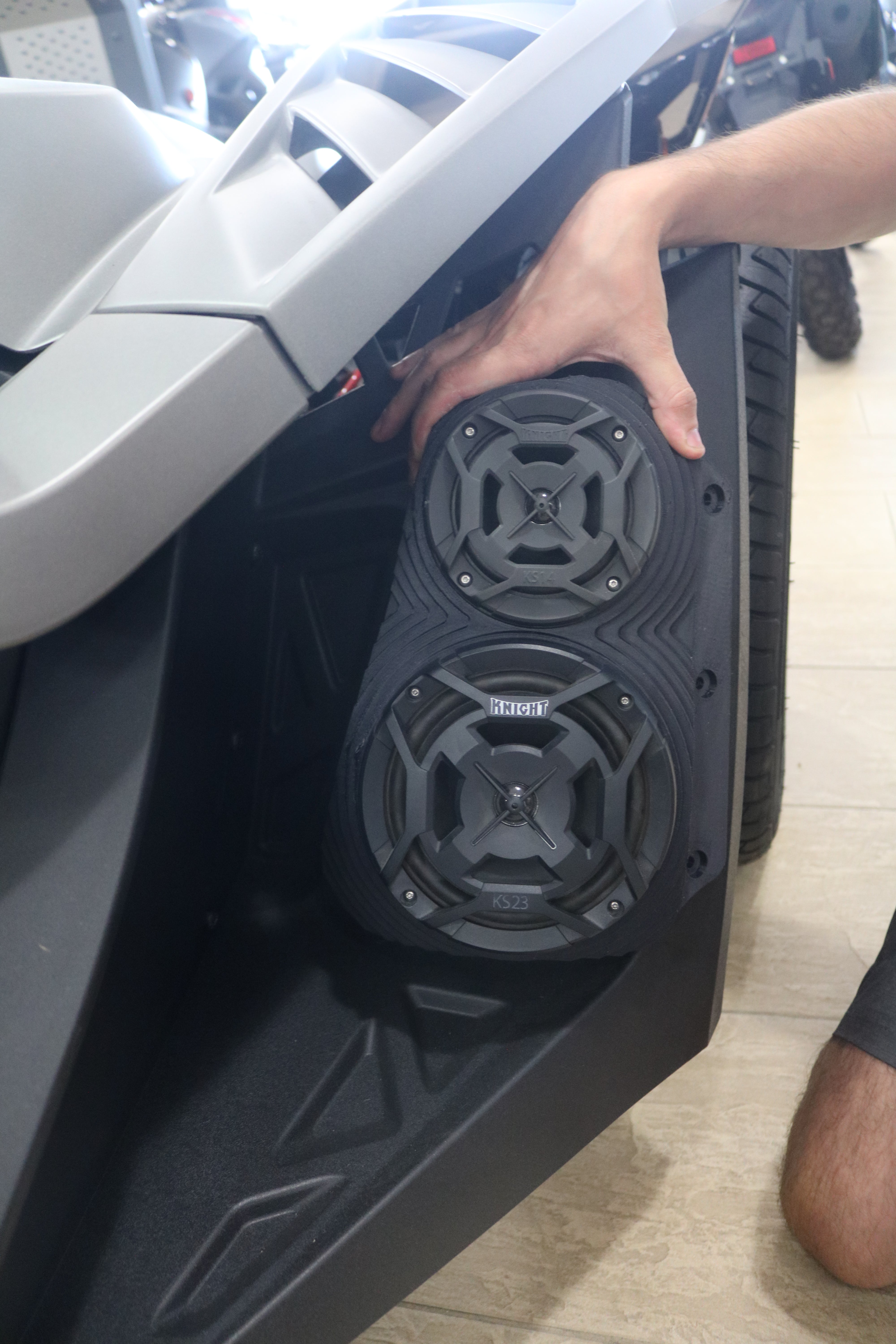 Polaris Slingshot Bluetooth Fender Mounted Speaker Pods