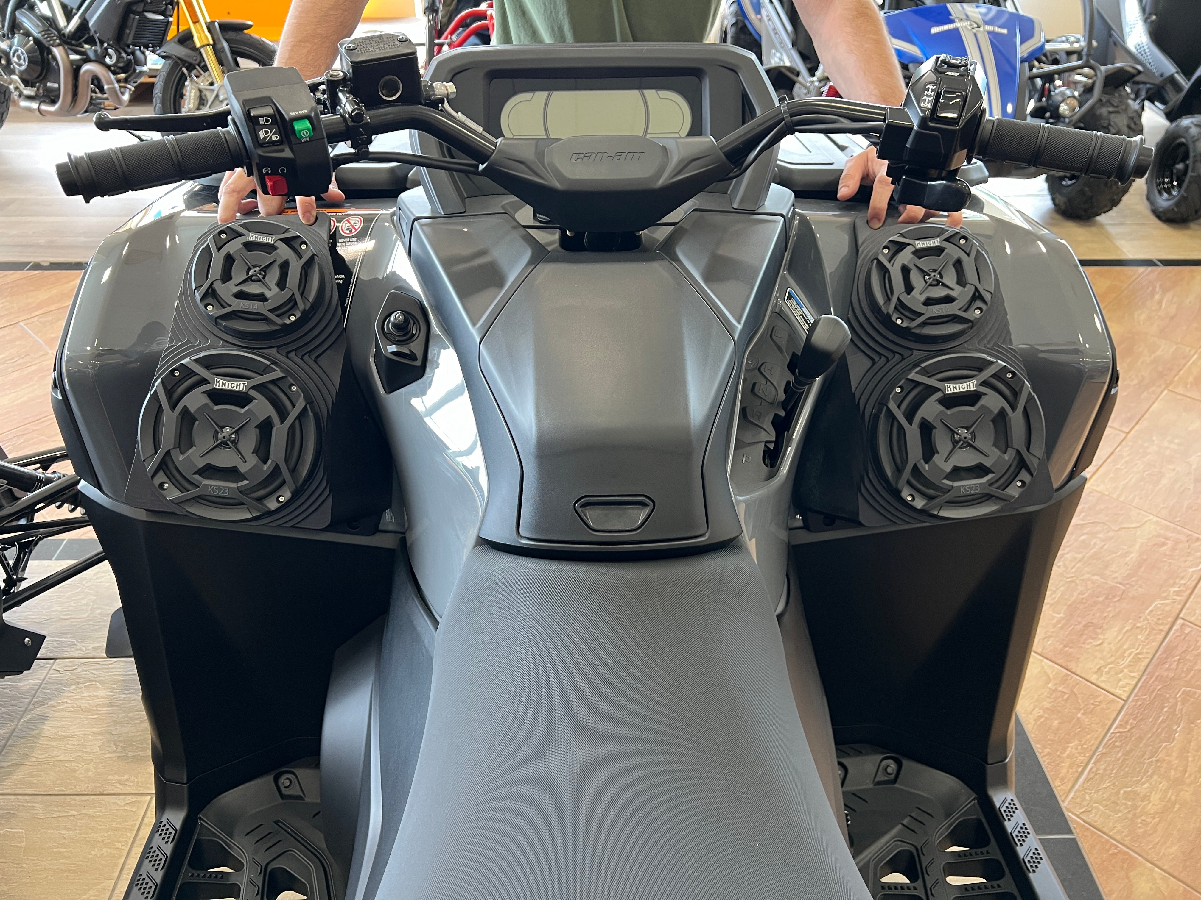 Can Am Outlander (12–25) Bluetooth LED Double ATV Surround Sound System